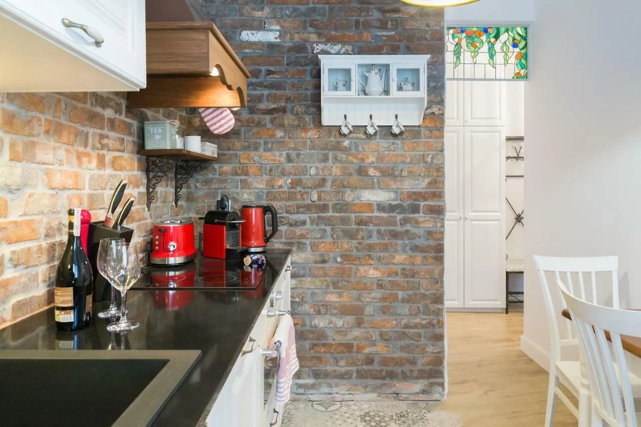 Valdiart Suites Old Town Warszawa 0*,  Polen