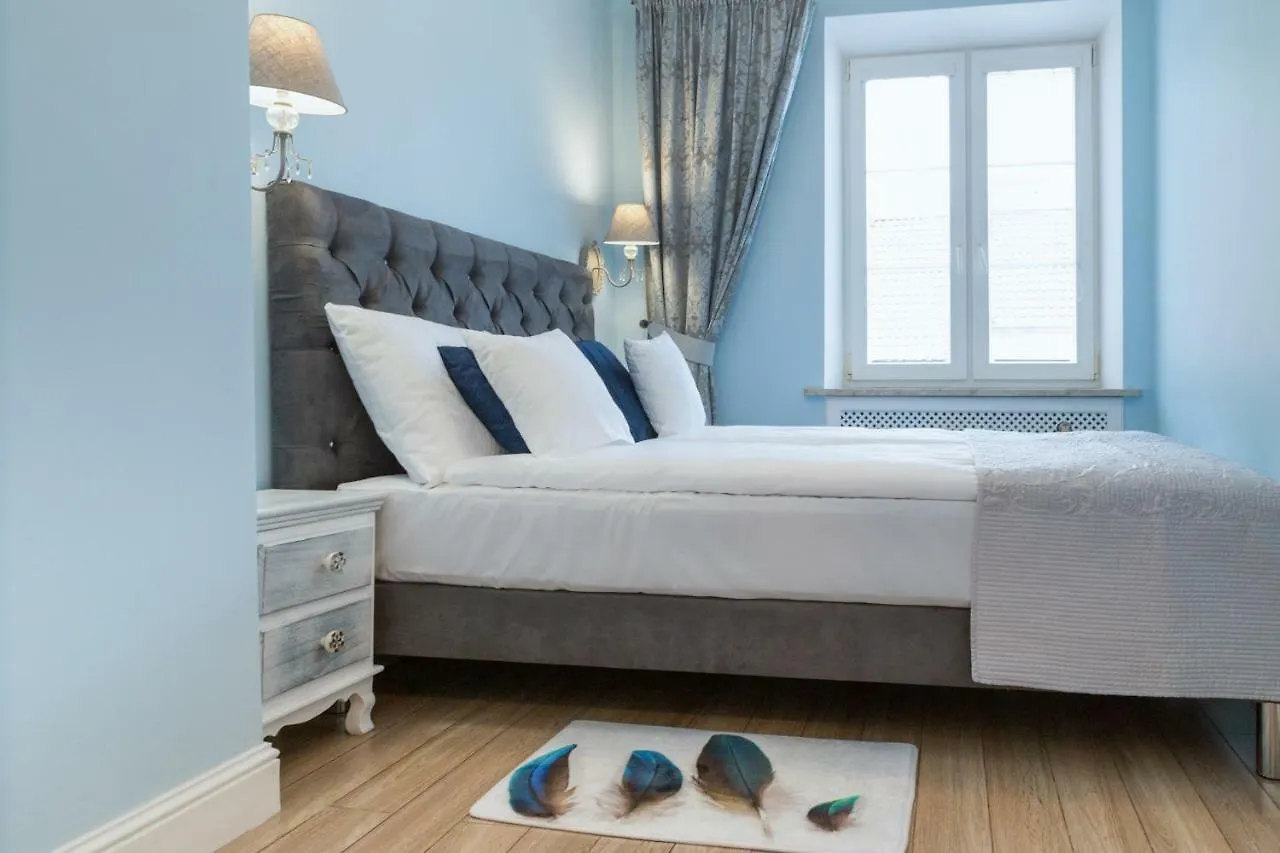 Valdiart Suites Old Town Warszawa 0*,  Polen